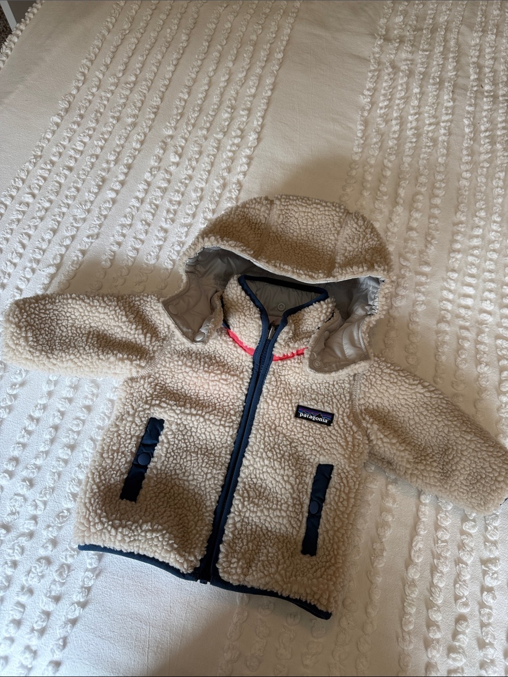 Patagonia Reversible Sherpa-Lined Pink & Light Gray Baby Puffer Jacket 3-6 Month - Picture 4 of 4